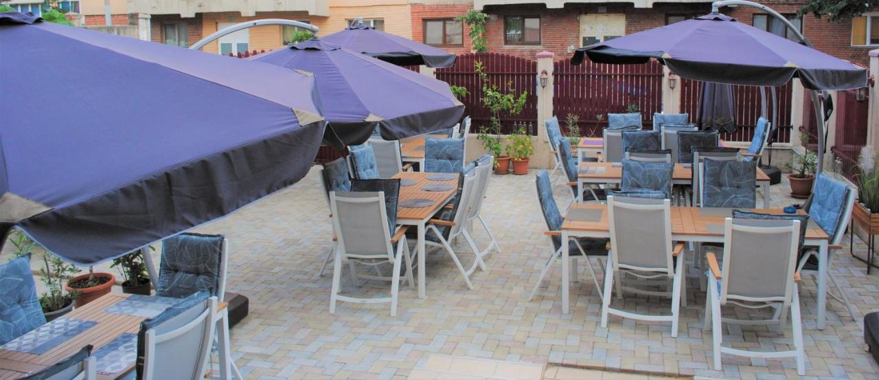 Hotel Corona Drobeta Turnu Severin Exterior photo